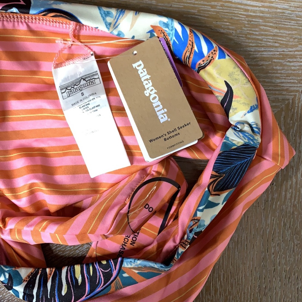 PATAGONIA Shell Seeker Swim Bottoms in Petra Pink - Picture 11 of 11